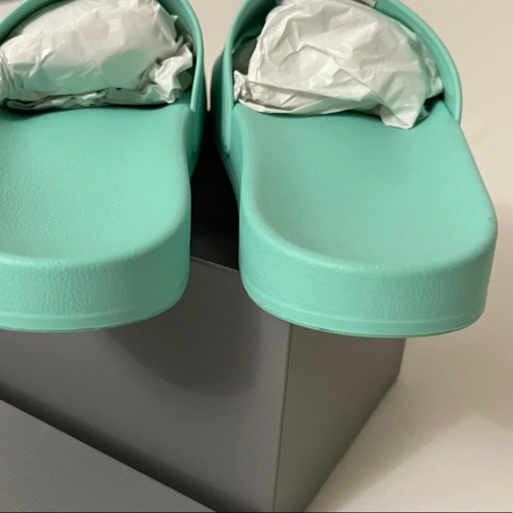 BALENCIAGA LOGO WOMEN POOL SLIDE MINT 42EU/12US - Picture 4 of 9